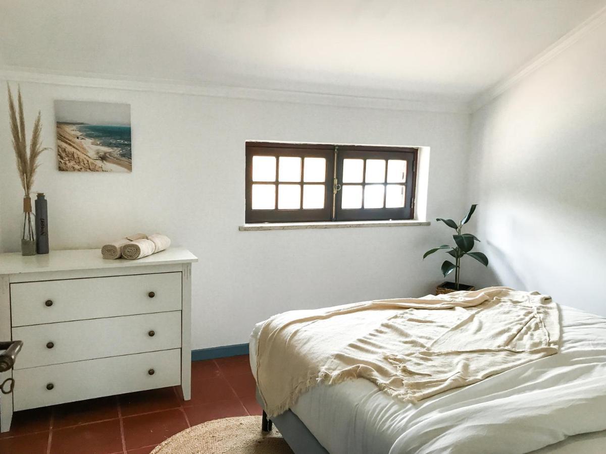 The Far End Surf House - Surf & Yoga Holidays Луриня Екстериор снимка