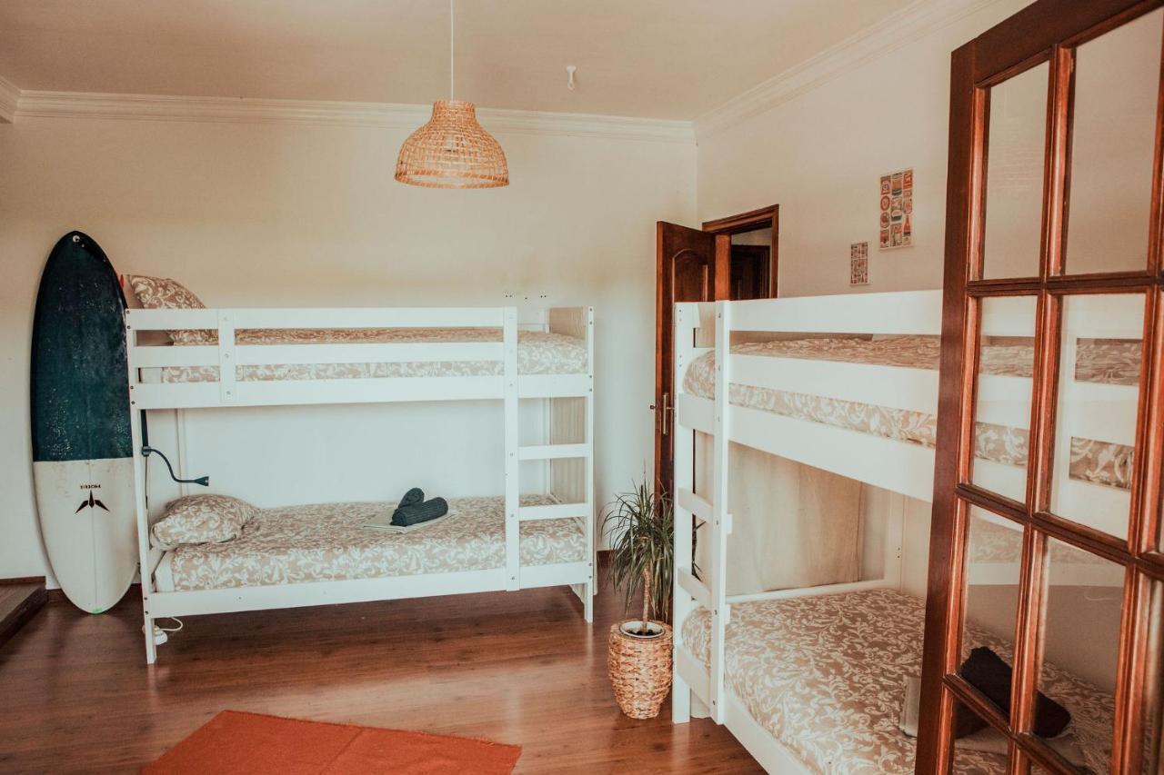 The Far End Surf House - Surf & Yoga Holidays Луриня Екстериор снимка
